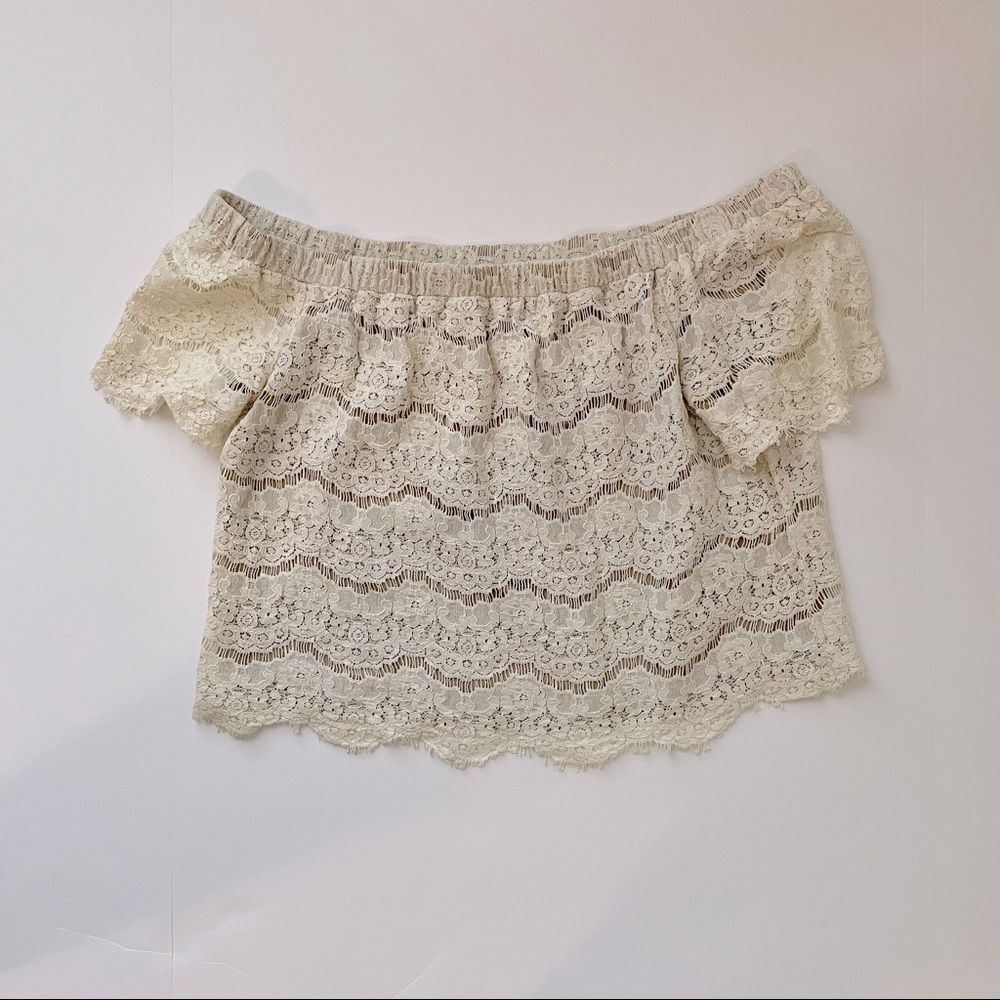Cream Scallop Shape Off the shoulder Lace Top